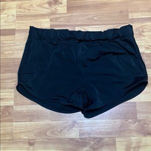 Torrid swim shorts size 1